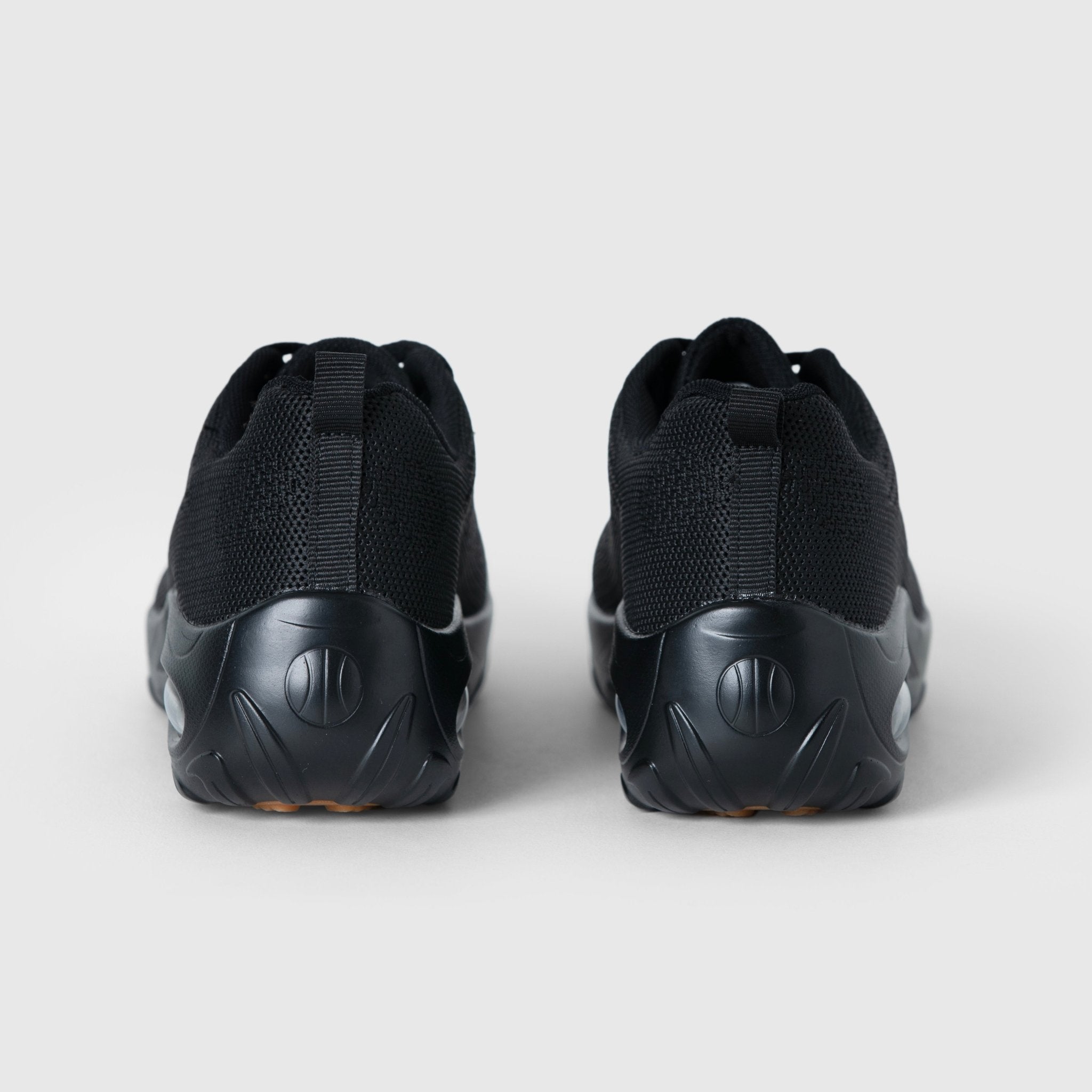 Bequeme Damen Turnschuhe aus Stretchmaterial – Atmungsaktive Sneaker in Schwarz mit Rutschfester Sohle und Breiter Zehenbox 4