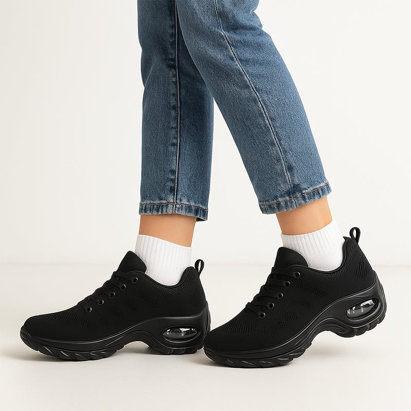 Bequeme Damen Turnschuhe aus Stretchmaterial – Atmungsaktive Sneaker in Schwarz mit Rutschfester Sohle und Breiter Zehenbox 5